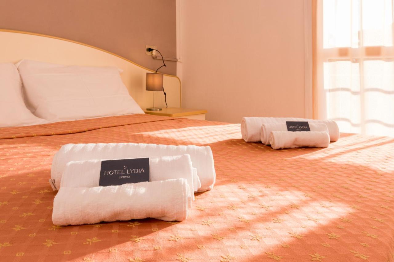 Hotel Lydia Cervia Extérieur photo