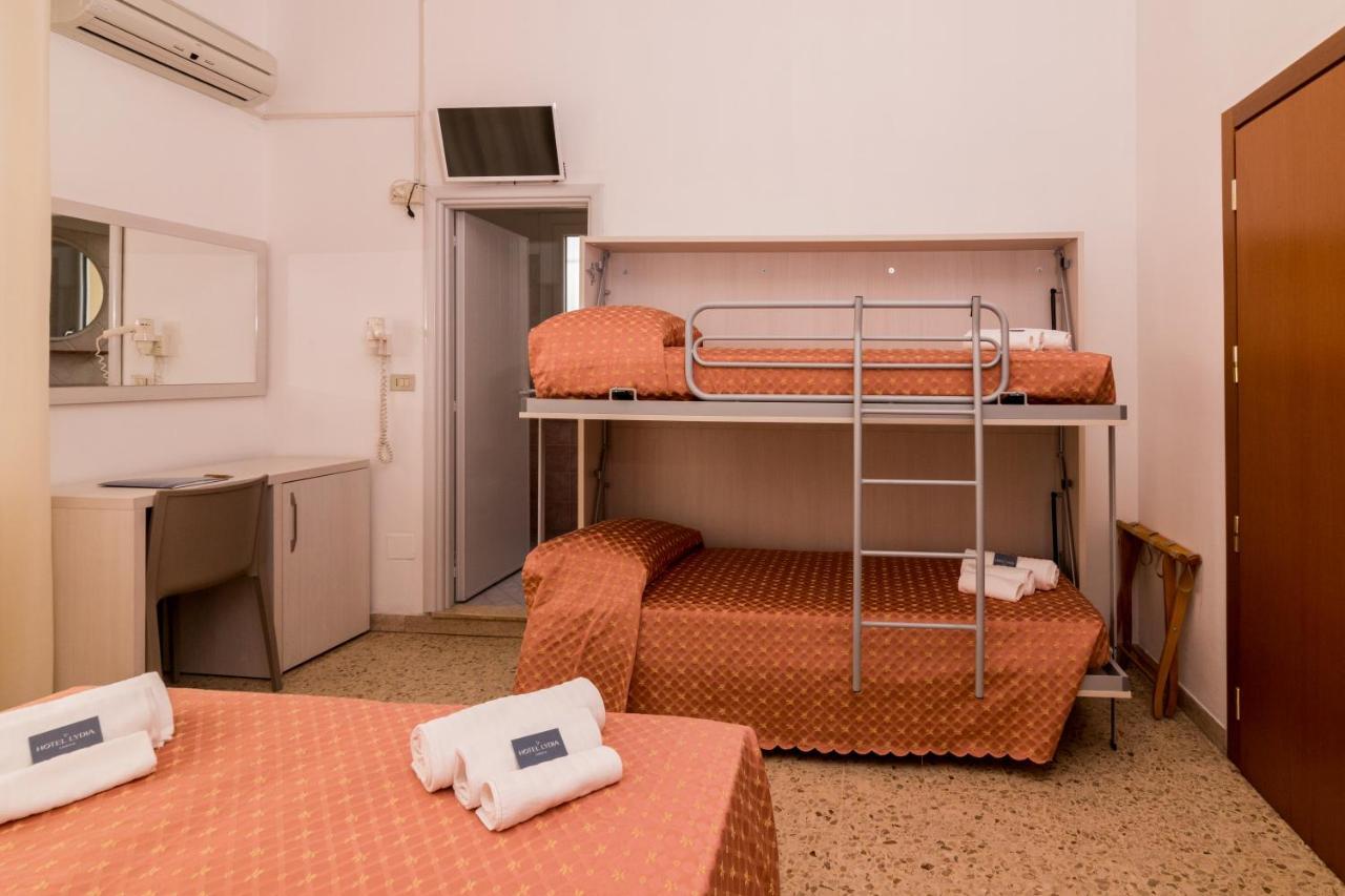 Hotel Lydia Cervia Extérieur photo