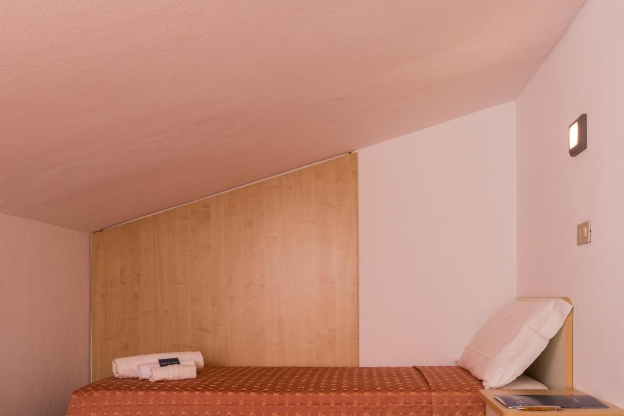 Hotel Lydia Cervia Extérieur photo