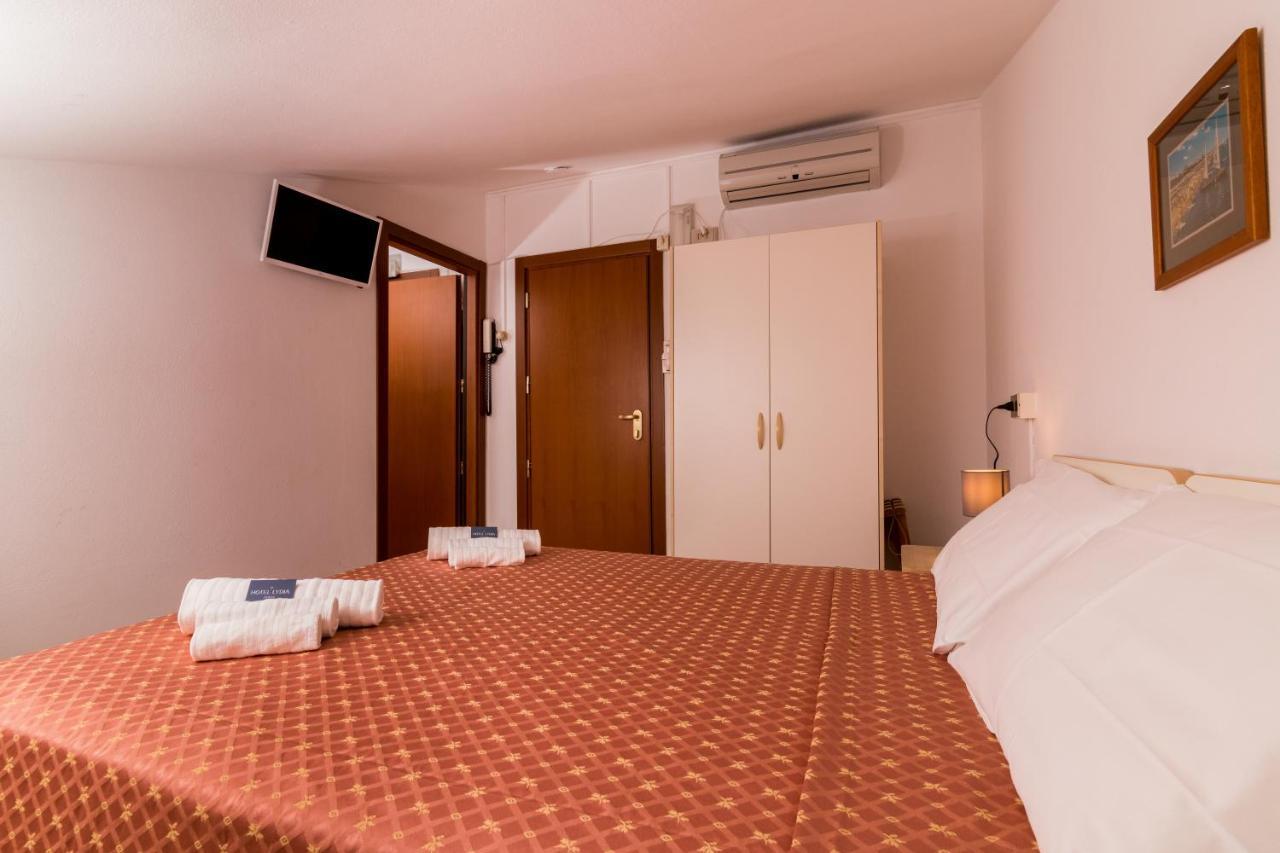 Hotel Lydia Cervia Extérieur photo
