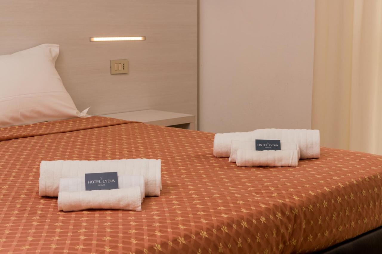 Hotel Lydia Cervia Extérieur photo