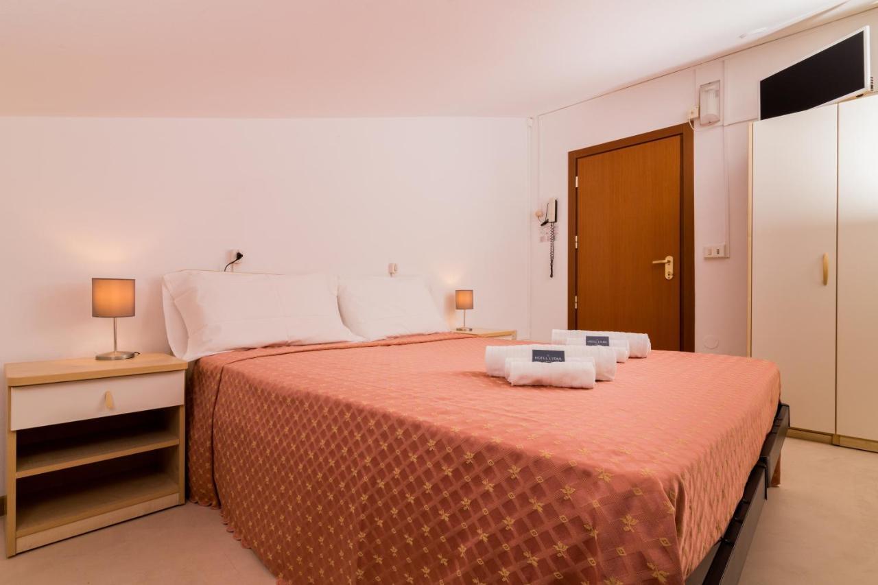 Hotel Lydia Cervia Extérieur photo
